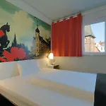B&B Hotel Oldenburg 호텔