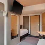 מלון B&B Hotel Oldenburg 3*