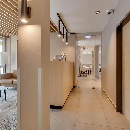 Otel B&B Hotel Oldenburg 3*