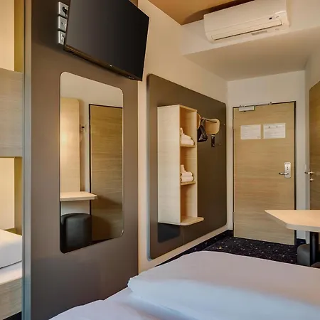 Otel B&B Hotel Oldenburg Oldenburg
