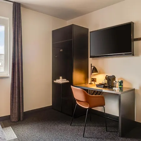 Otel B&B Hotel Oldenburg