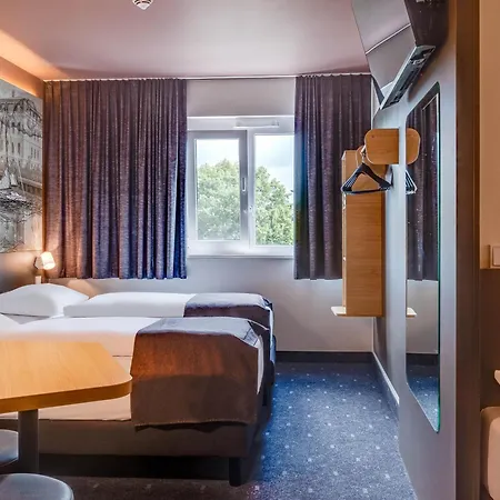 Otel B&B Hotel Oldenburg Oldenburg