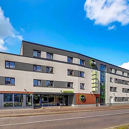 B&B Hotel Oldenburg Hotel 3*