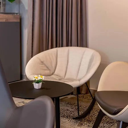 Отель B&B Hotel Oldenburg 3*